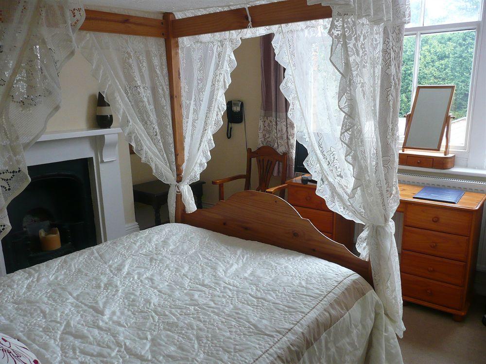 The Lismore Hotel Банбери Экстерьер фото